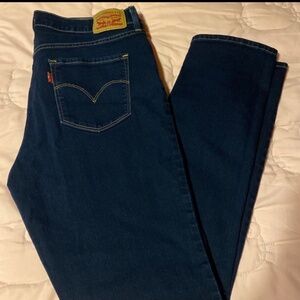 Levi's jeans 312 shaping slim size 31/ 30